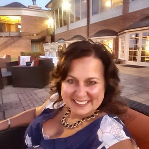 Meet your Posher, Joan